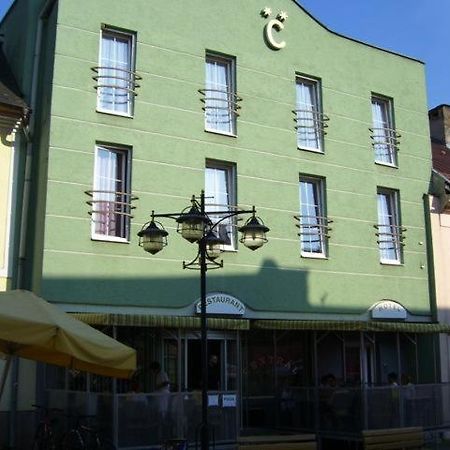 Hotel Central Kremnitz Exterior foto